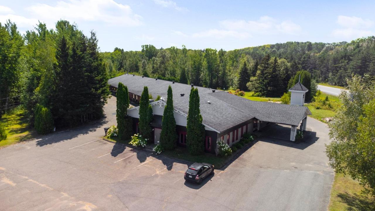 Auberge Pique Nique Shawinigan Zewnętrze zdjęcie