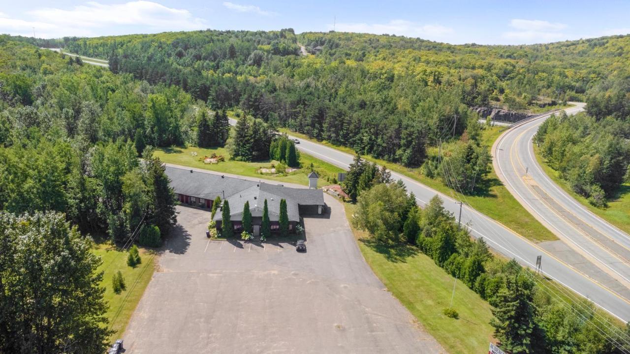 Auberge Pique Nique Shawinigan Zewnętrze zdjęcie